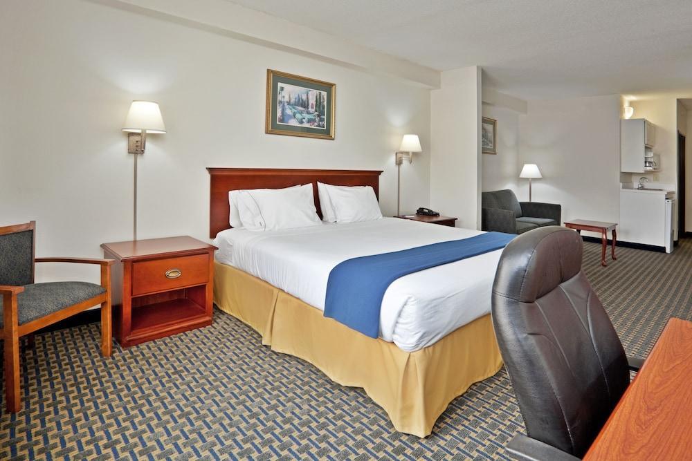 Holiday Inn Express & Suites Wilson-Downtown, An Ihg Hotel Exteriör bild